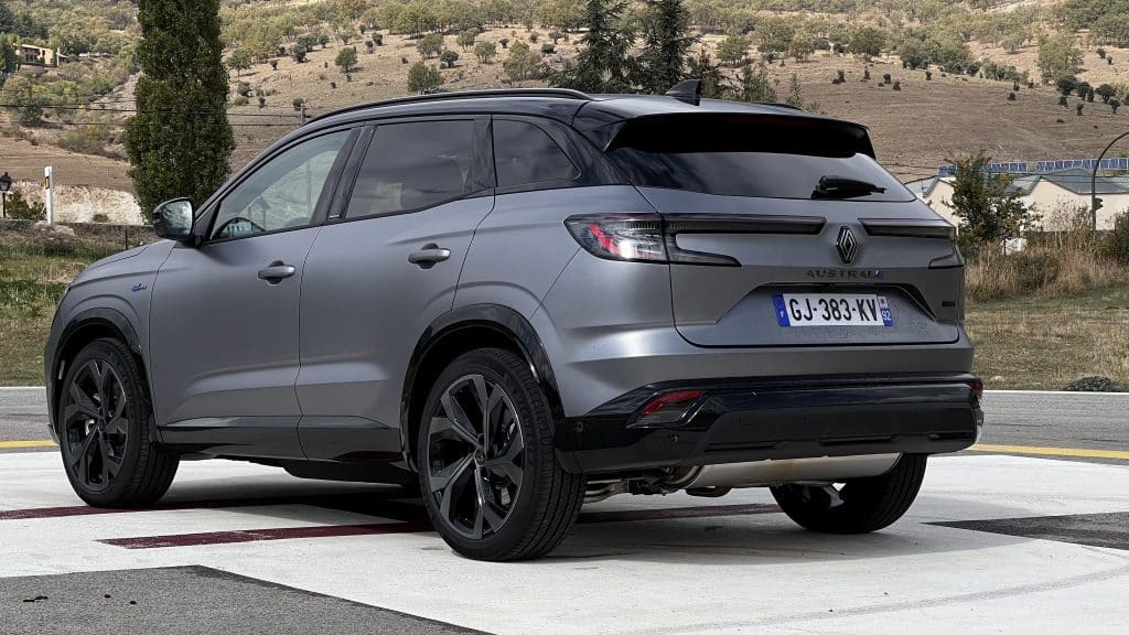 Renault Austra Prova su strada - elettronauti.it