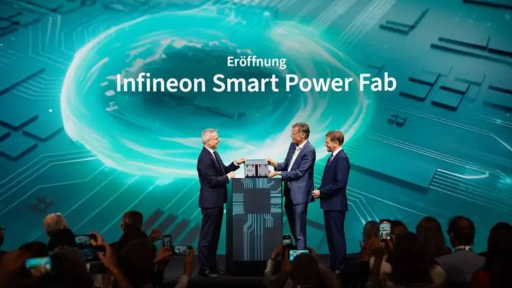 Infineon inaugura la maxi fabbrica di chip da 5 miliardi che accelera la corsa di auto elettriche e intelligenza artificiale

 | Elettronauti.it