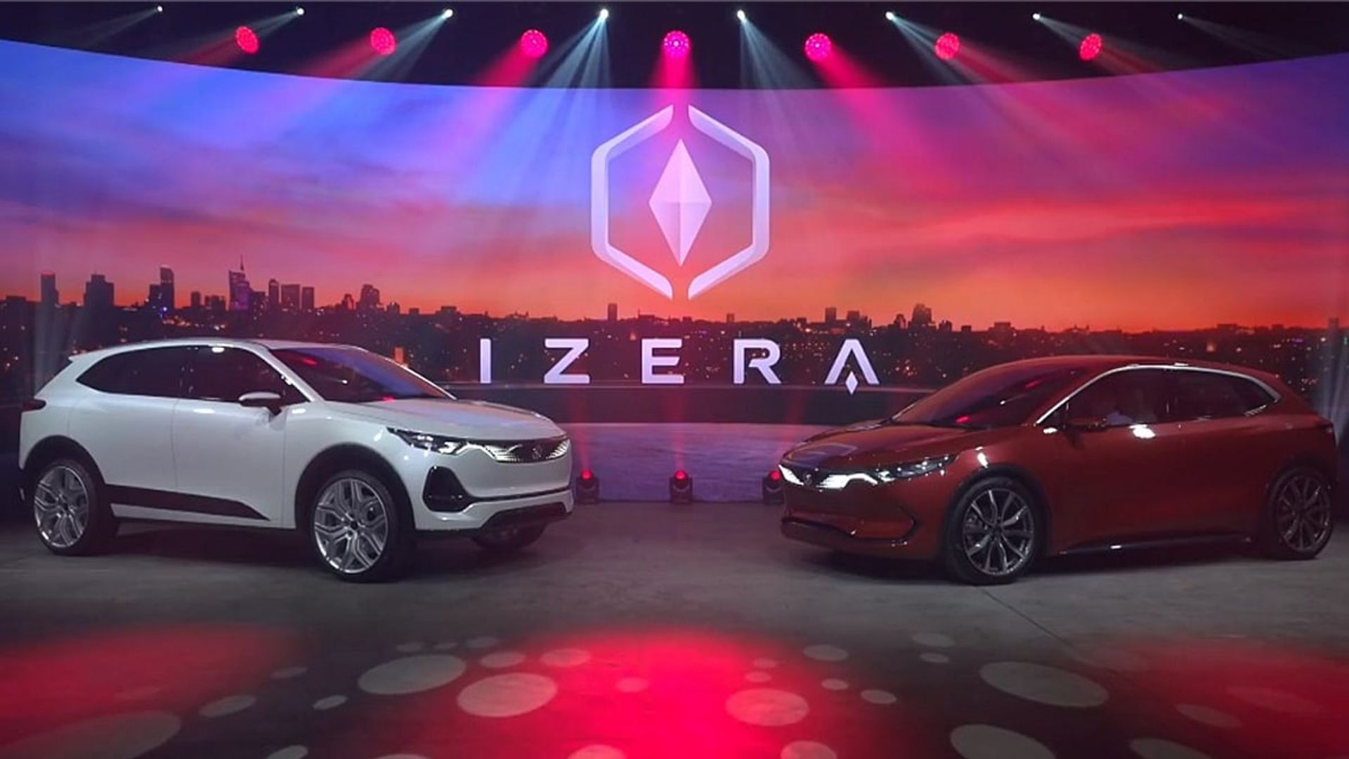 Izera il primo EV Polacco. Firmato accordo tra Geely Holding ed ElectroMobility Poland.