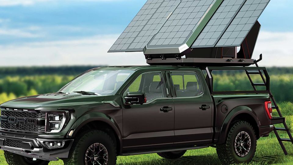 Jackery presenta al CES 2024 un concetto di tenda da tetto con pannelli solari pieghevoli da 1.000W