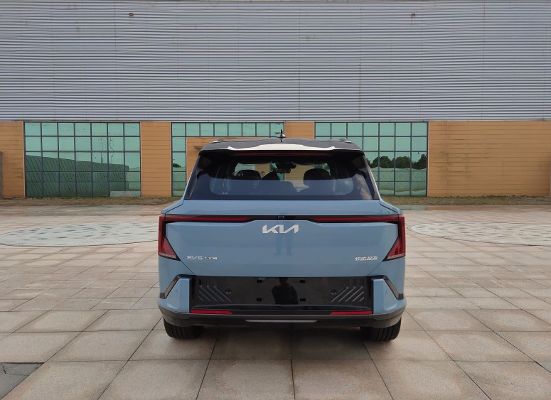 Kia EV5 GT rivela il design sportivo del SUV elettrico | Elettronauti.it