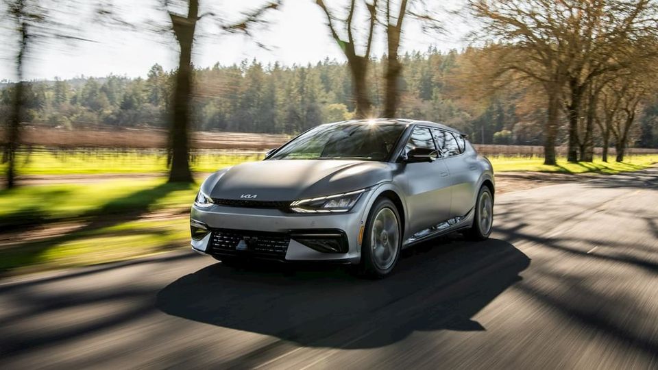 La Kia EV6 diventerà una variante Light più economica e a più lunga autonomia nel 2024