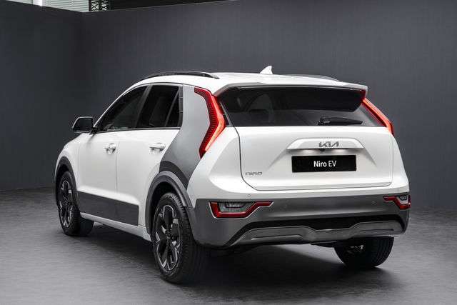 Kia e-Niro 2022 posteriore
