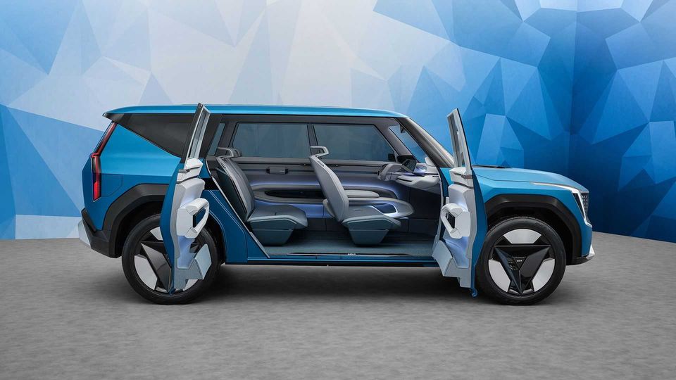 Kia EV9 portiere aperte