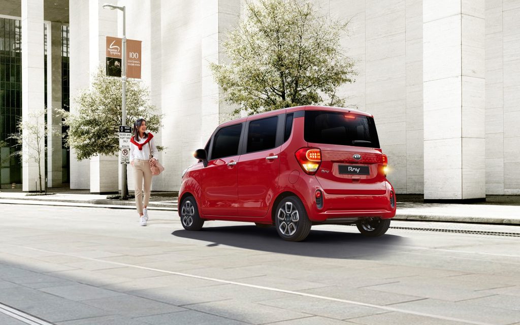 Kia svela ufficialmente la nuova Ray EV entry-level, a partire da 20.500 dollari | Elettronauti.it
