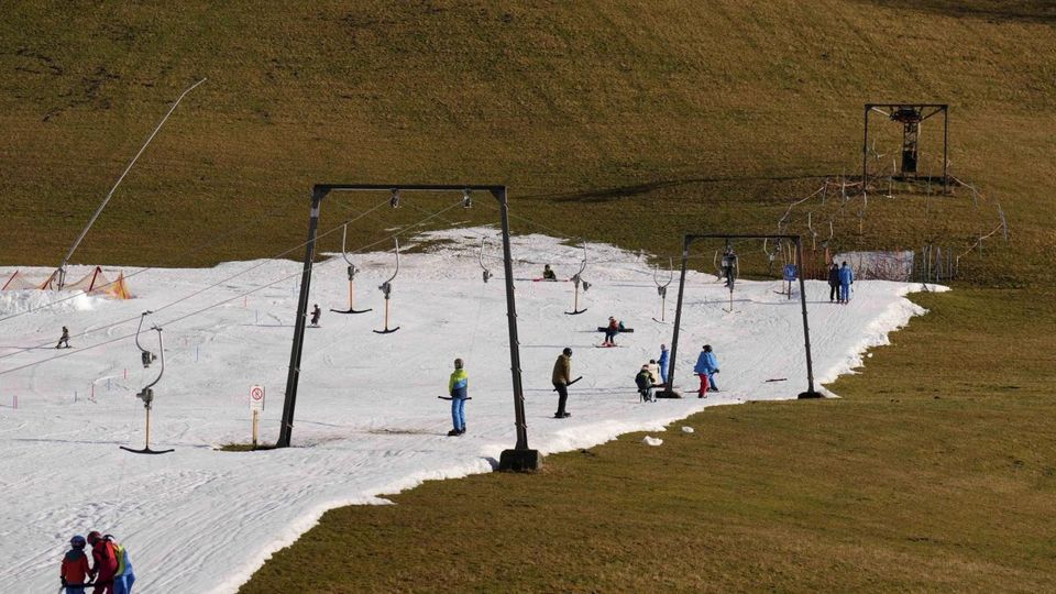 La neve per pochi è un emblema del cambiamento climatico in atto