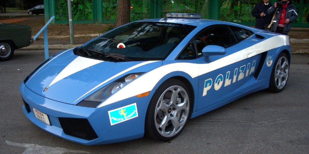 La Polizia italiana testa la Tesla Model X | Elettronauti.it