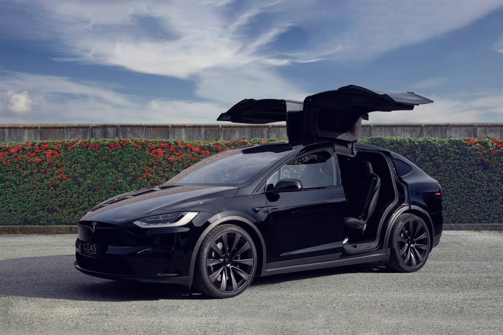 La Polizia italiana testa la Tesla Model X | Elettronauti.it