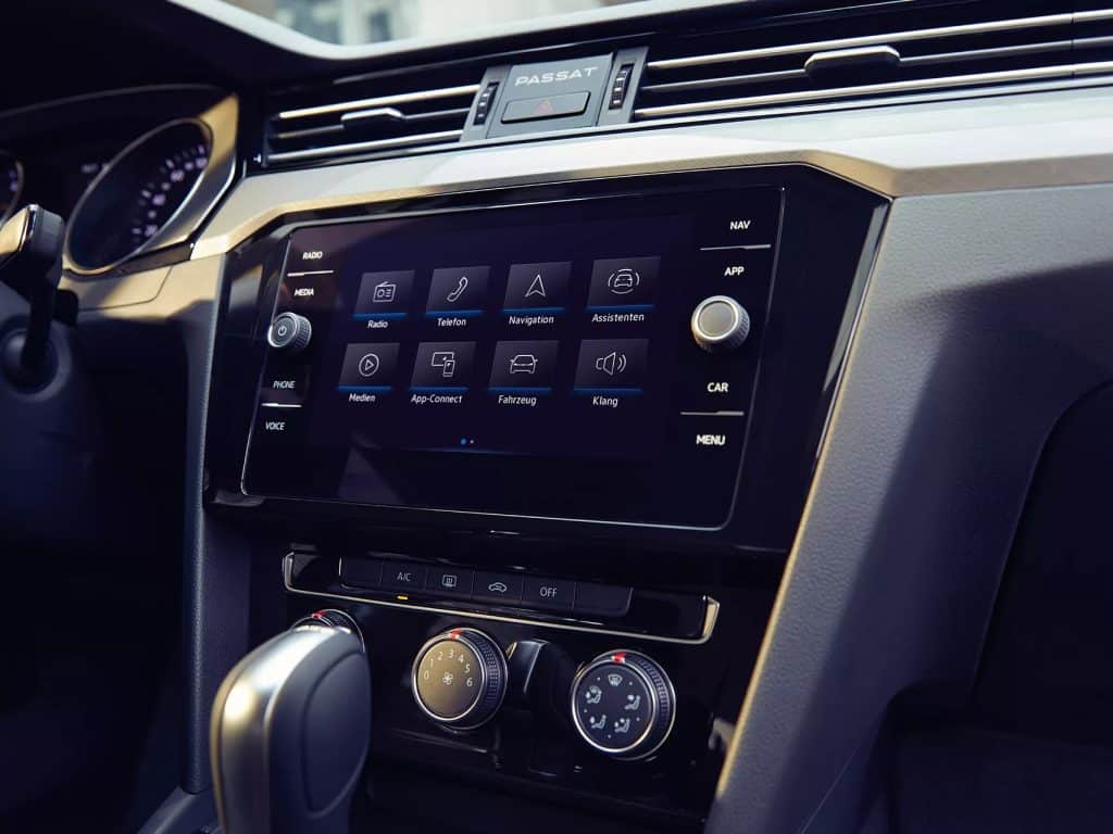 L'auto è migliore con Apple CarPlay o Android Auto? | Elettronauti.it
