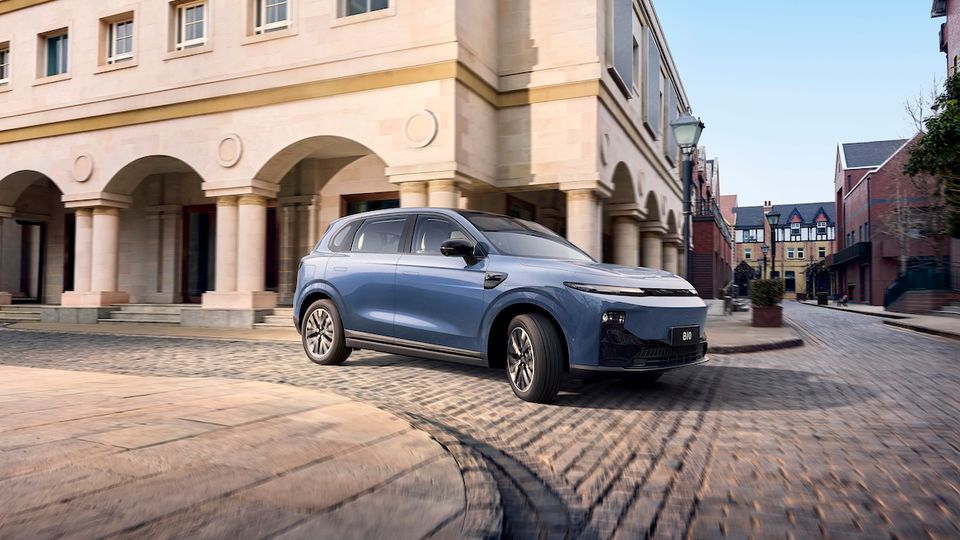 Leapmotor B10, SUV elettrico compatto da 26.900 euro