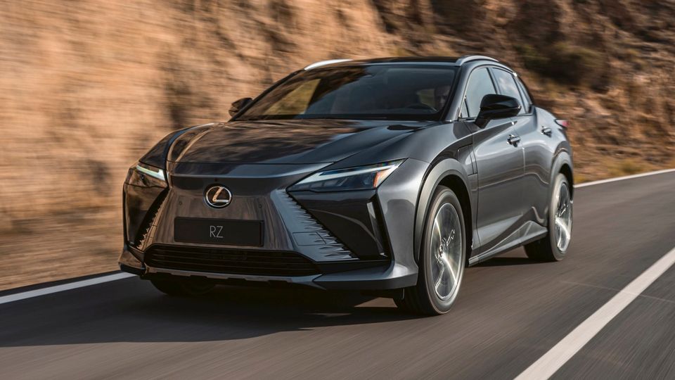 Lexus: 10K di sconto per il primo SUV