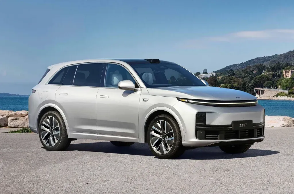 Li L7 è il family SUV ibrido che sta facendo salire le vendite del gruppo | Elettronauti.it