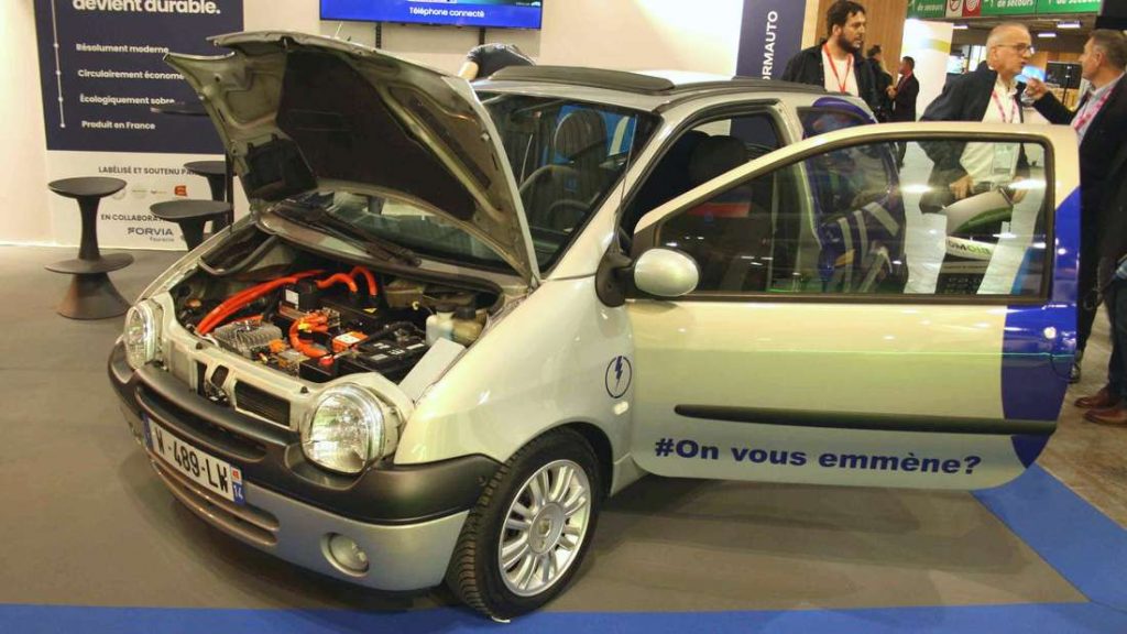 lormauto renault twingo retrofittata anteriore | Elettronauti.it