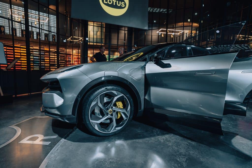Lotus Eletre - Milano | Elettronauti.it