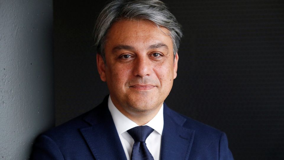 Luca De Meo di Renault: "Tesla è un'azienda cinese"