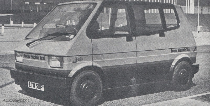 lucas taxi elettrico Laterale