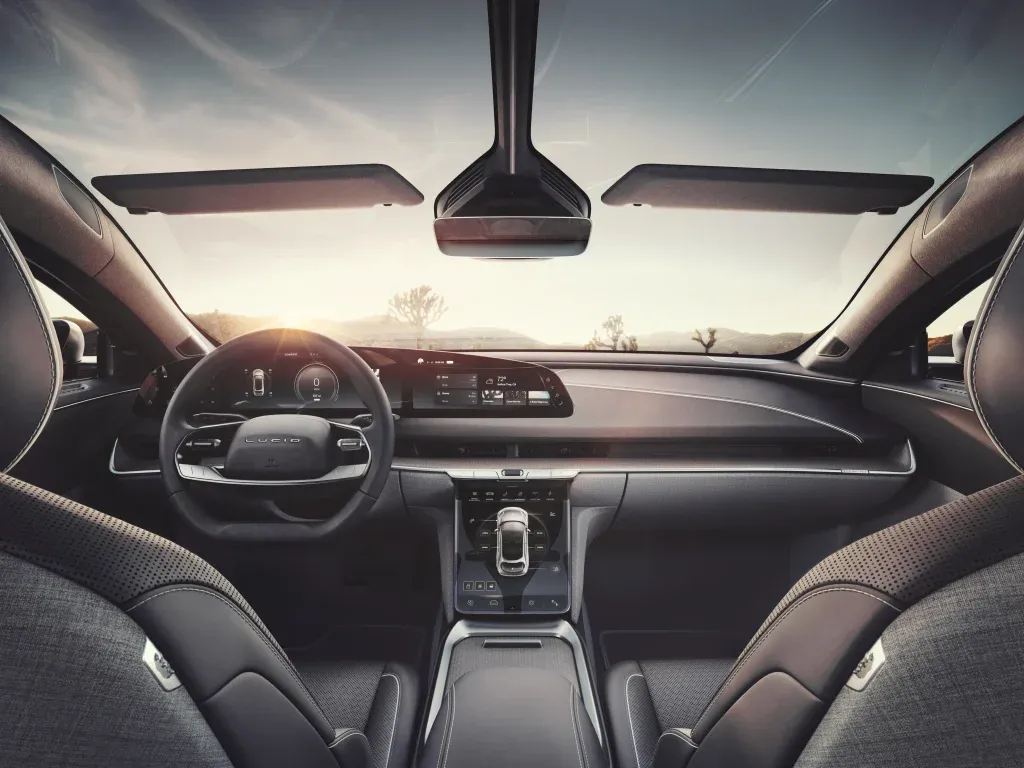 lucid air interni | Elettronauti.it
