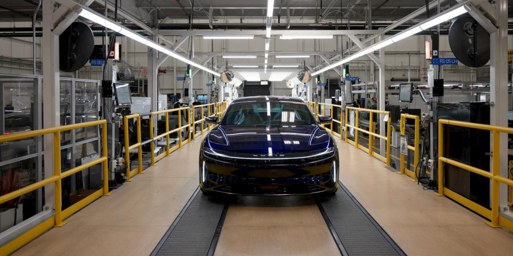 Svelate le specifiche finali della Lucid Air Sapphire con oltre 1.200 CV, da 0 a 100 km/h in 1,89 secondi | Elettronauti.it