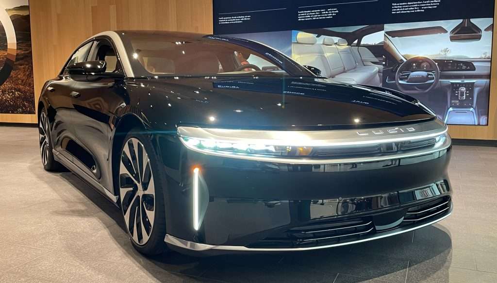 Lucid Air Anteriore Nera