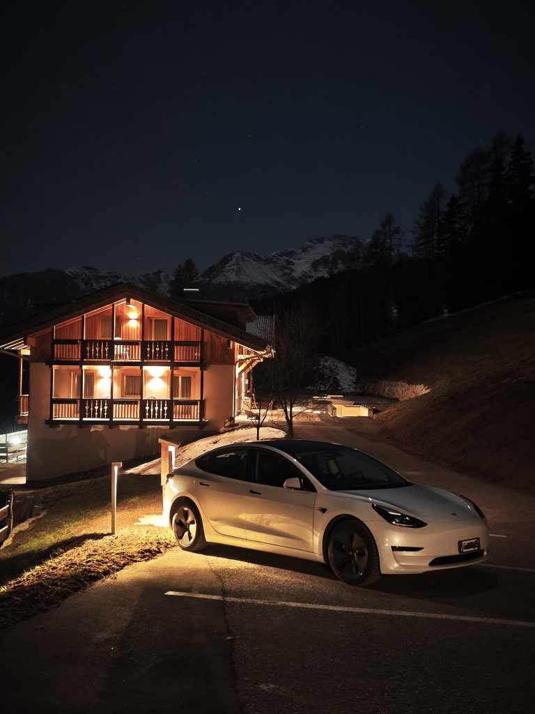 Tesla Model 3 Long Range 2021 | Elettronauti.it