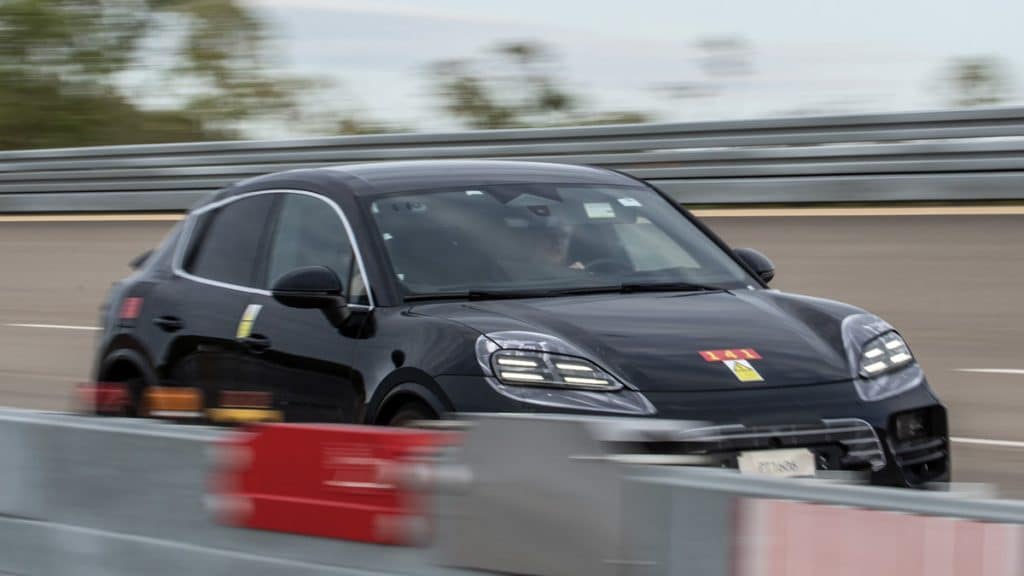 2024 Porsche Macan EV - dettagli rivelati | Elettronauti.it