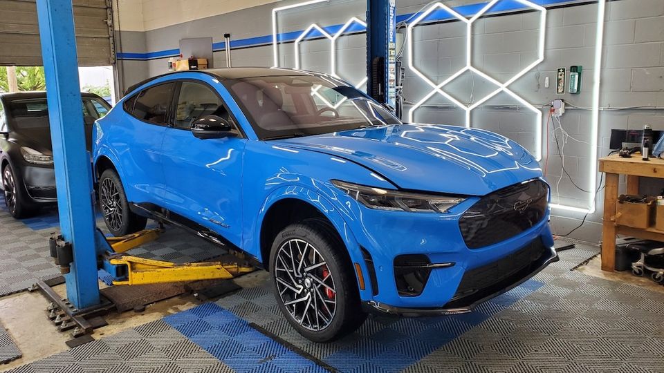 Ford richiama Mach-E: differenziale a rischio
