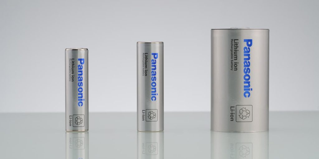 Mazda valuta una partnership con Panasonic Energy per batterie EV che alimentino i suoi veicoli elettrici di nuova generazione | Elettronauti.it