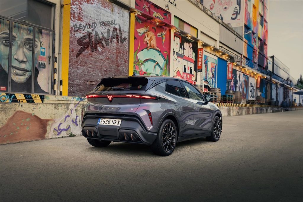 Cupra Raval elettrica 2026: prezzo, autonomia e novità | Elettronauti.it