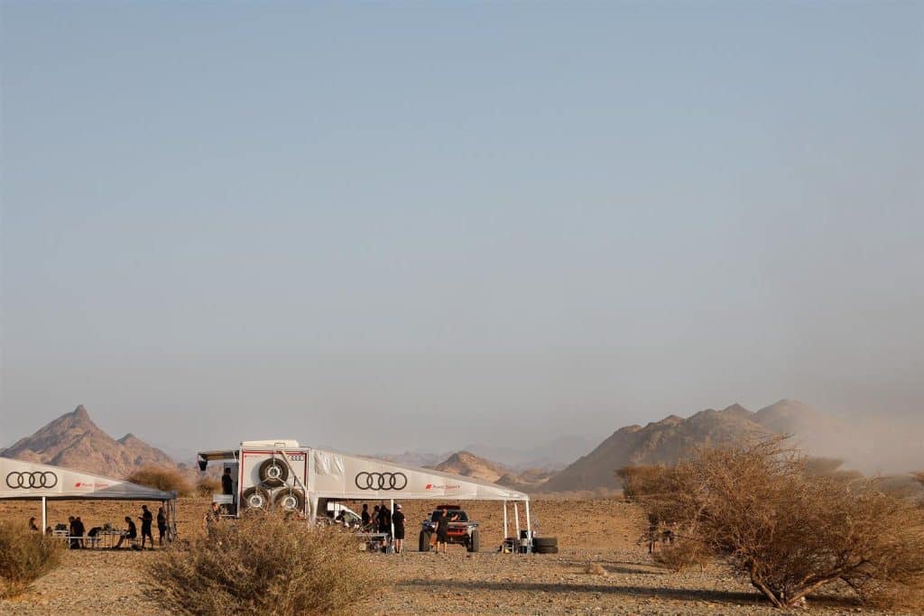 Dakar 2024: Test per Audi RS Q e-tron E2 | Elettronauti.it