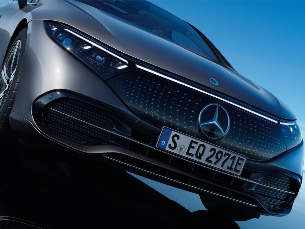 Mercedes EQS 2025: crescono sia il comfort che la batteria | Elettronauti.it