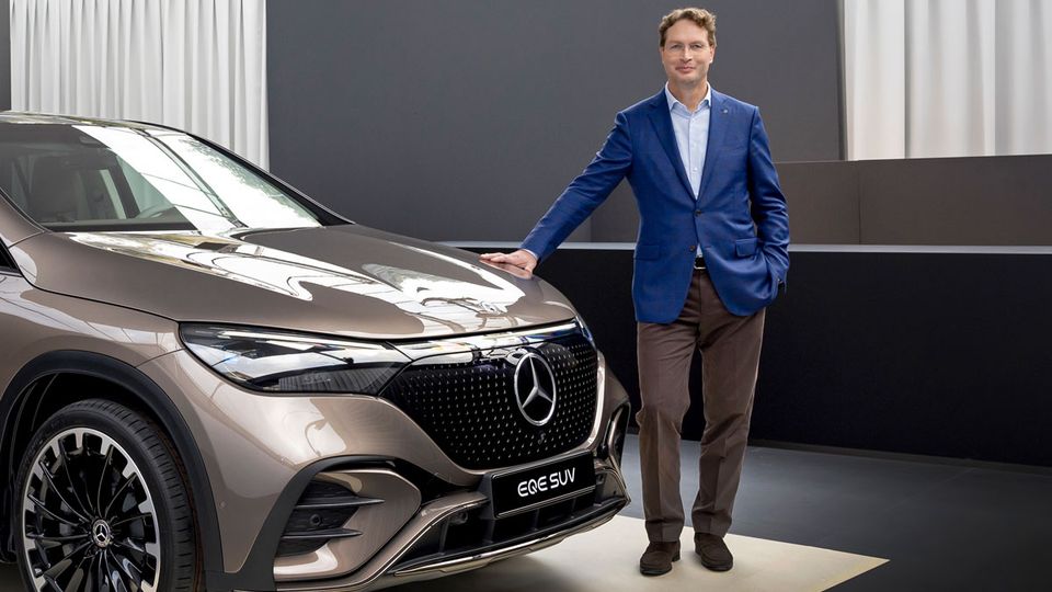 Mercedes: "La mobilità deve essere priva di emissioni. Non c'è un se e un ma"