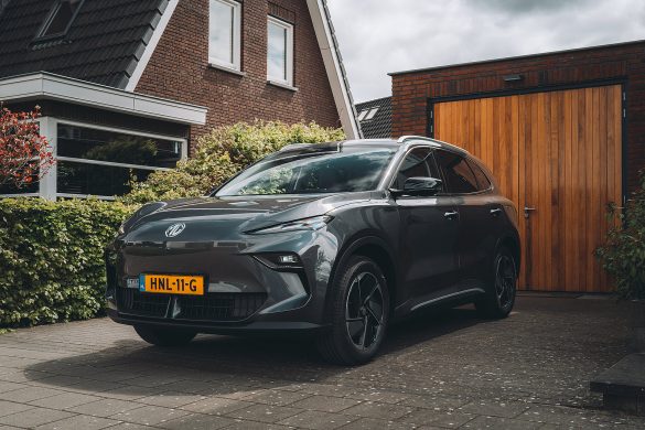 MG rilancia con la nuova S5 EV: SUV elettrico da 478 km a partire da 33.850 euro | Elettronauti.it