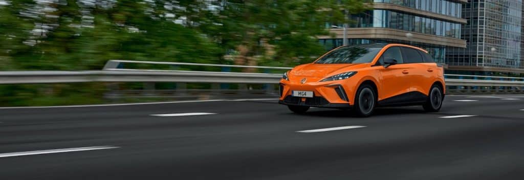 🔋 MG4 - L'ELETTRICA cinese creata per la conversione di MASSA | Elettronauti.it