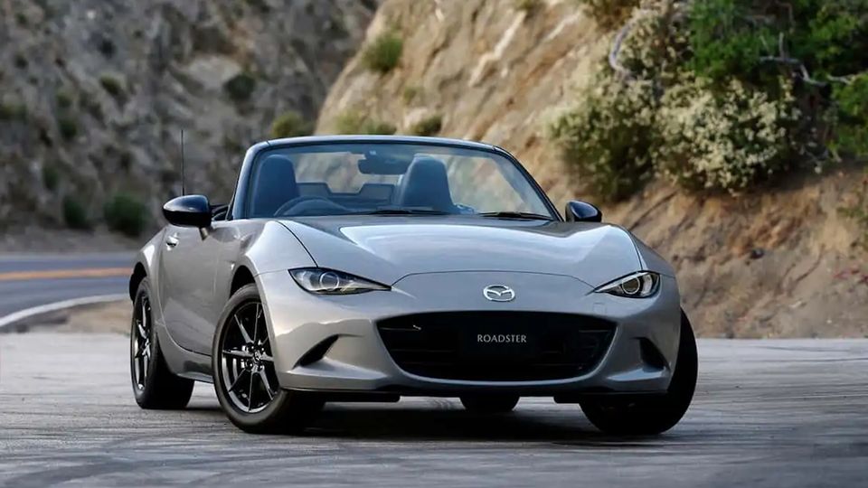 Mazda MX-5 elettrica: la nuova sarà già pronta EV