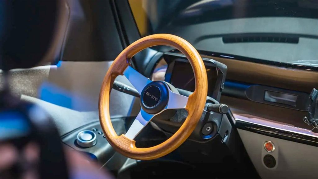 Microlino senza tetto punta agli Stati Uniti come “anti golf-cart”. | Elettronauti.it
