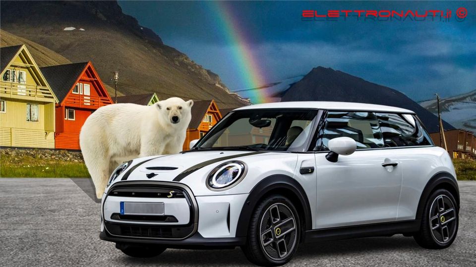 Mini Cooper SE Resolute Edition Orso Polare