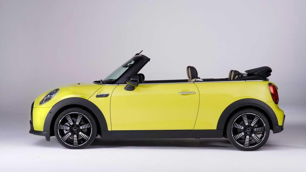 mini se cabrio laterale 1024x576
