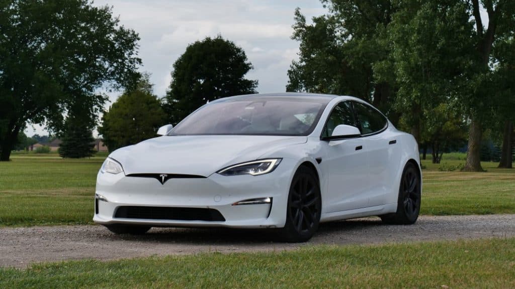 Tesla Model S Plaid Bianca | Elettronauti.it