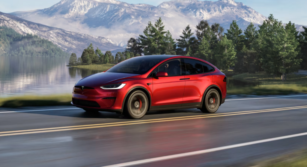 Parigi ha scelto: sarà super-tassa per i SUV (anche EV) | Elettronauti.it