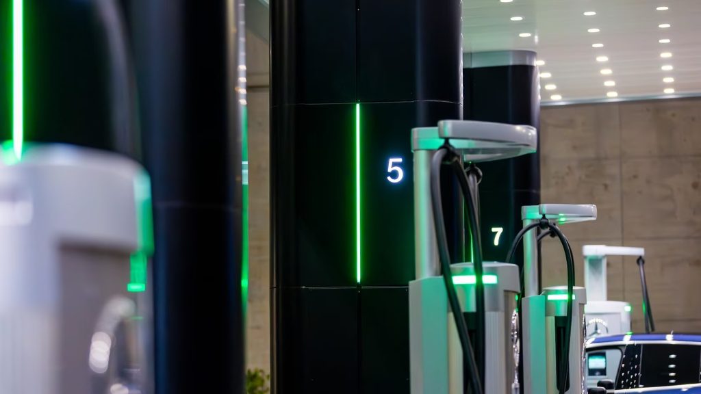 Mercedes, il nuovo hub per la ricarica fast aperto a tutti | Elettronauti.it
