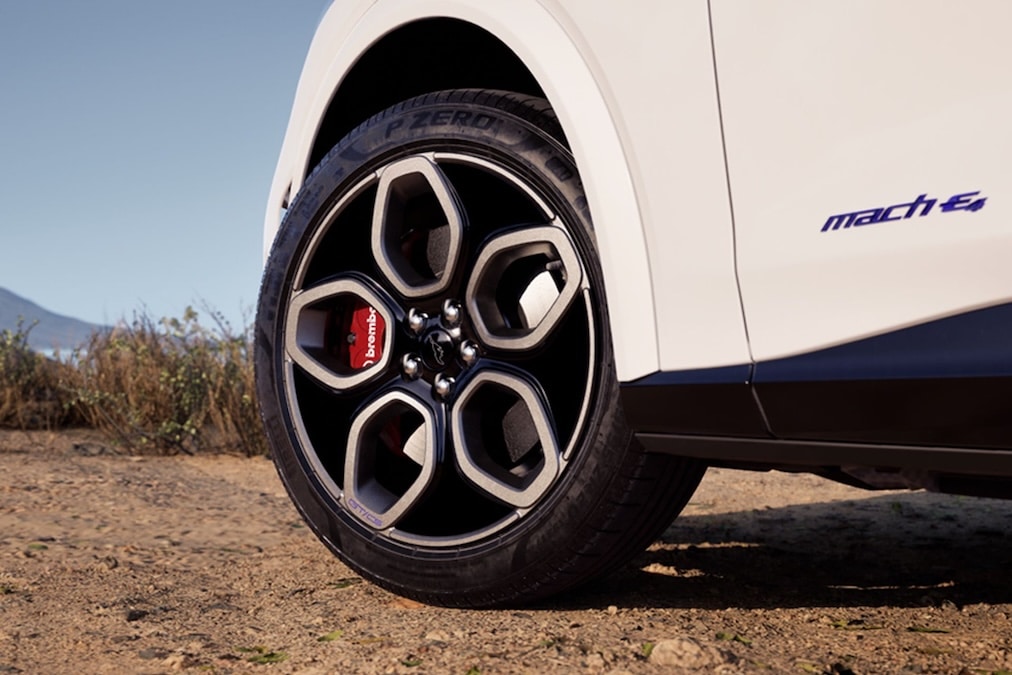 Ford Mustang Mach-E GT California Special arriva in Europa | Elettronauti.it