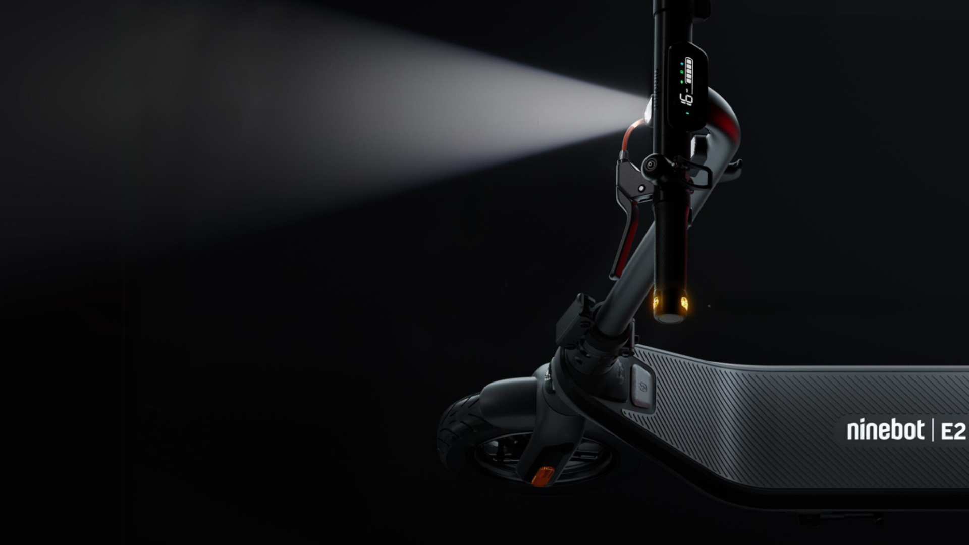 Ninebot E2 Pro, l'anello di congiunzione che mancava