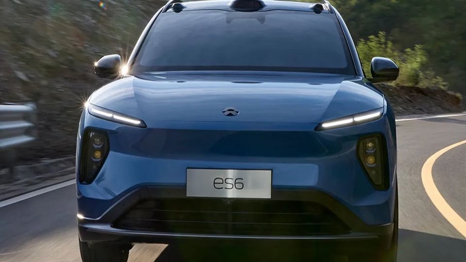 NIO lancia il nuovo ES6, un SUV elettrico high-tech