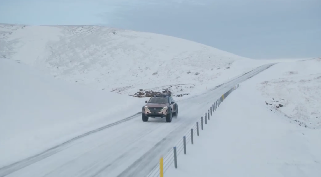 Questa coppia di "pazzi" sta guidando un'auto elettrica fino al Polo Sud | Elettronauti.it