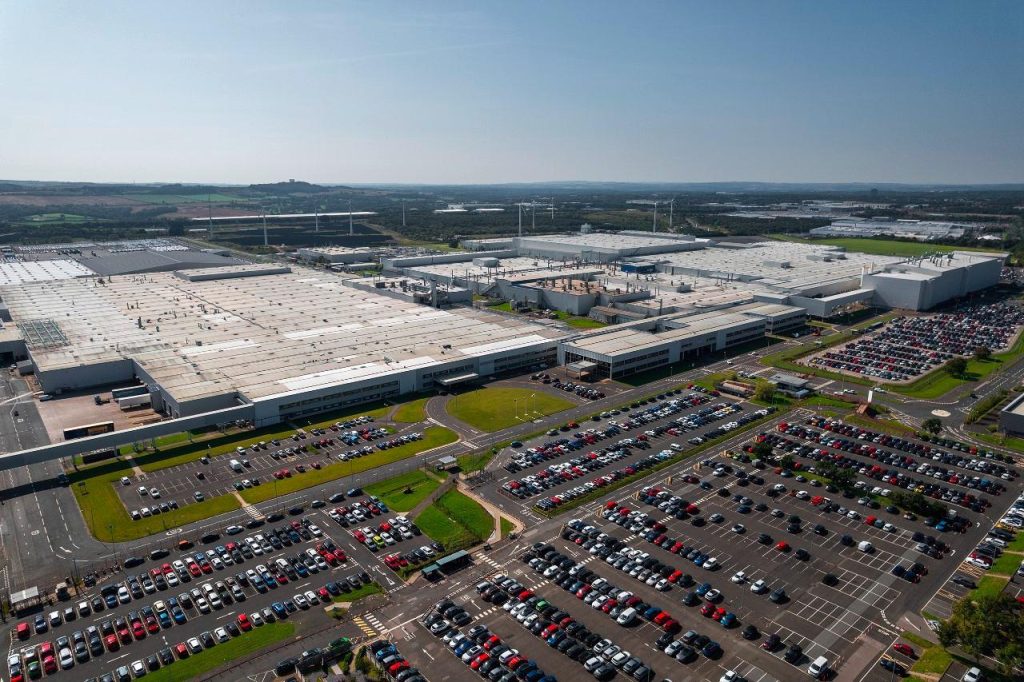 Nissan stabilimento inghilterra | Elettronauti.it