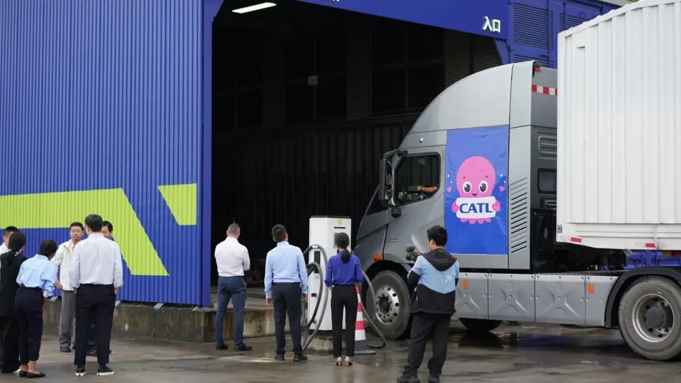 Swaptopus: rete europea per lo scambio batterie truck