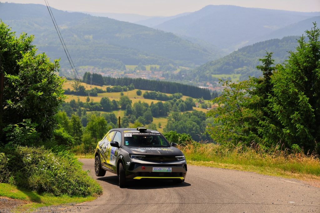 Opel Mokka GSE Rally: parte la stagione 2026