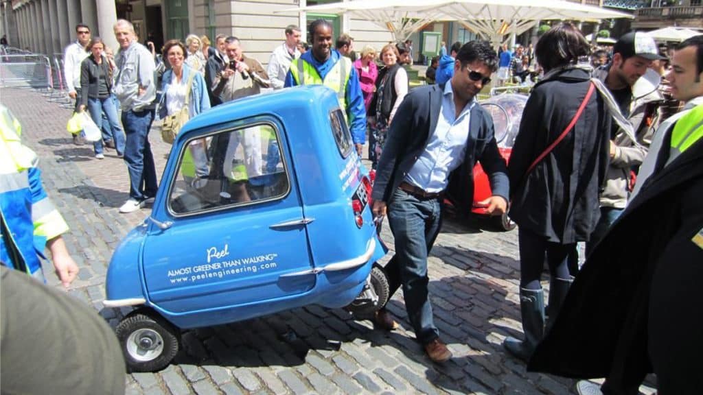 Un kit fai-da-te per costruire la tua auto più piccola del mondo | Elettronauti.it
