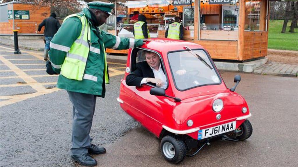 Un kit fai-da-te per costruire la tua auto più piccola del mondo | Elettronauti.it