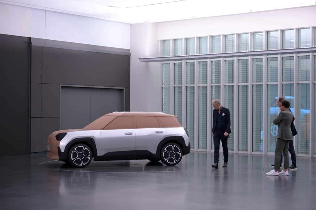 MINI elettrica: la nuova Aceman completa la gamma | Elettronauti.it